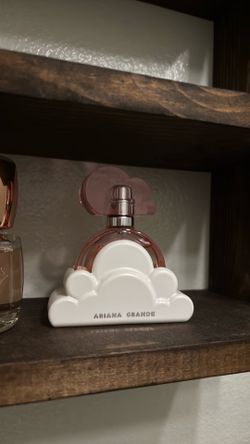 Ariana grande perfume