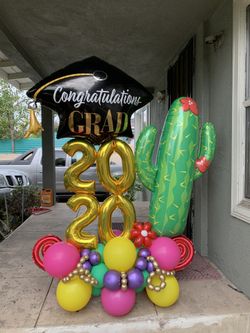 Mexican theme balloon bouquet
