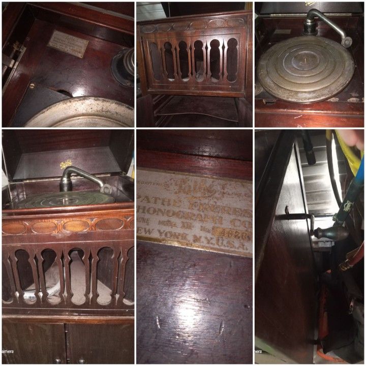 Antique Pathe Phonograph