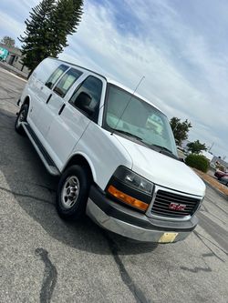 2015 GMC Savana 2500
