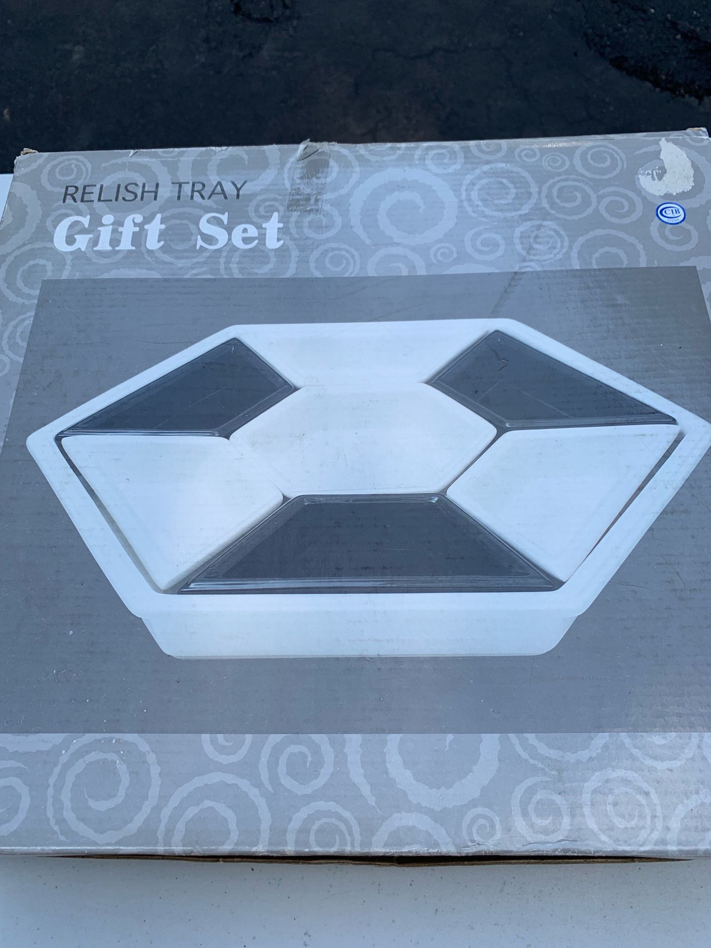 Condiment / Dip /Relish Tray Black And White