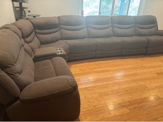 7 seater recliner sectional