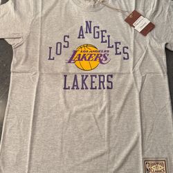Mitchell & Ness Men's Los Angeles Lakers T-Shirt