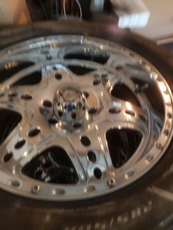 20" Hot wheels fits chevy truck 6 lugs