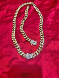 New set cuban chain gold filled $90 Brownsville