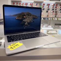 MacBook Pro 2018 I5 16ram 256gb 13”