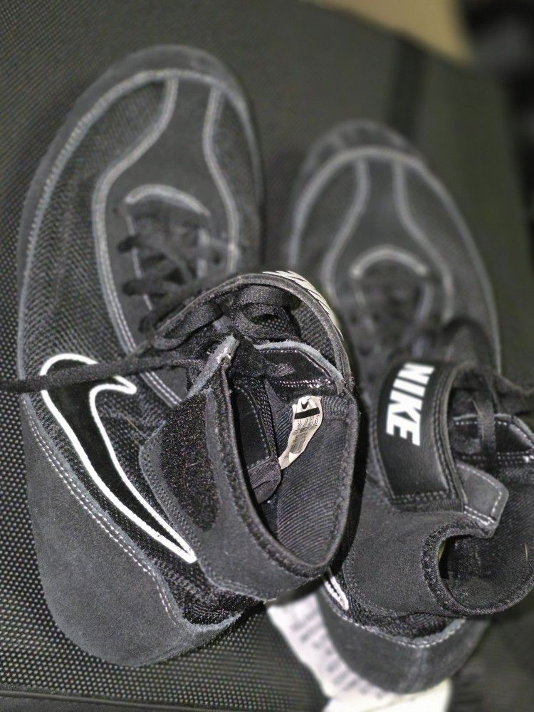 Nike Men's Speedsweep VII Wrestling Shoes - Size 10.5