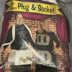 One Size Plug And Socket