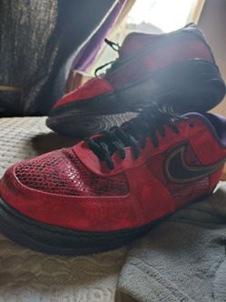 Nike shoes size 11