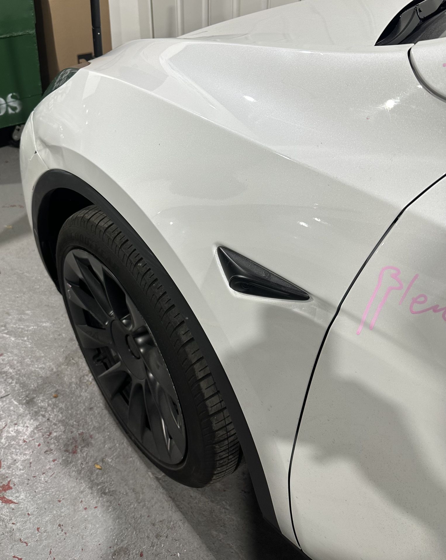 Tesla Model Y Driver Side Fender (2025)