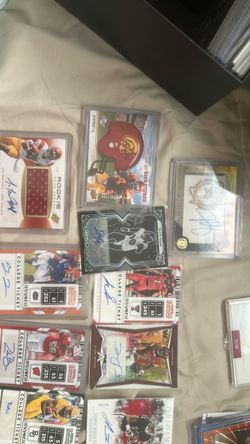 Full lot of autographs , NFL/NBA