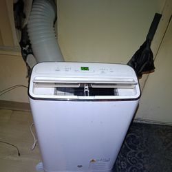GE Portable Room Air Conditioner 