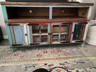 TV Console