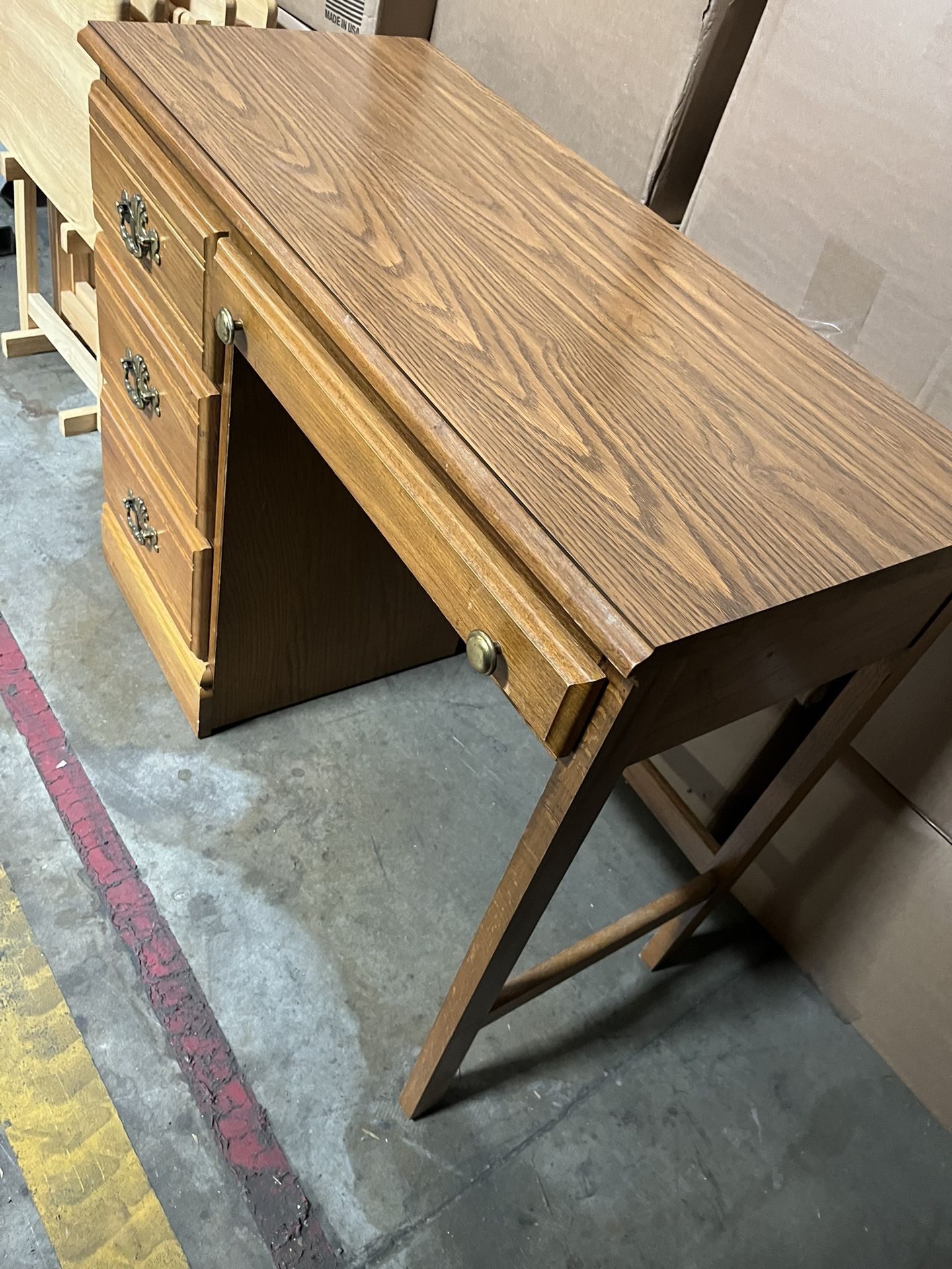 Desk/Dresser