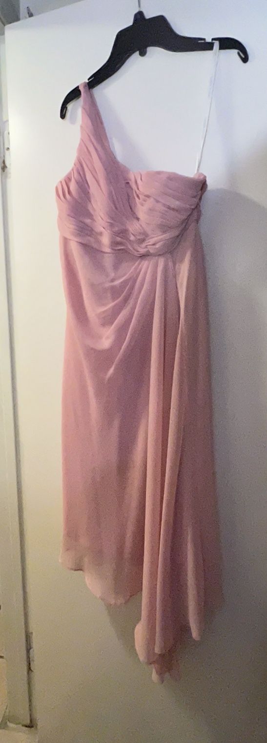 Off Shoulder Dresses 2 Size 6, 2 Size 10 Only