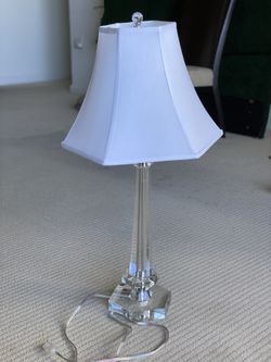 Table console night stand lamp