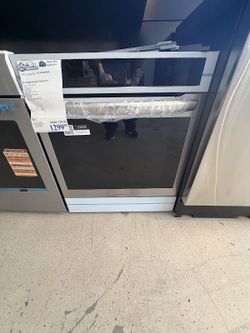 Frigidaire Gallery 24" Smudge-Proof Stainless Steel Single Electric Wall Oven