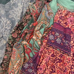 Mixed Clothing Lot – Women’s