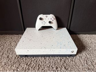 Xbox One X 1TB NBA 2K20 Edition Console