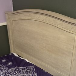 FULL BED & MATTRESS 