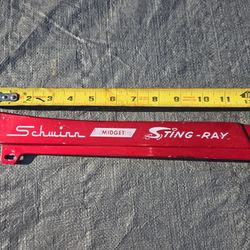 SCHWINN STINGRAY MIDGET 16" CHAIN GUARD ORIGINAL PAINT AND CONDITION 