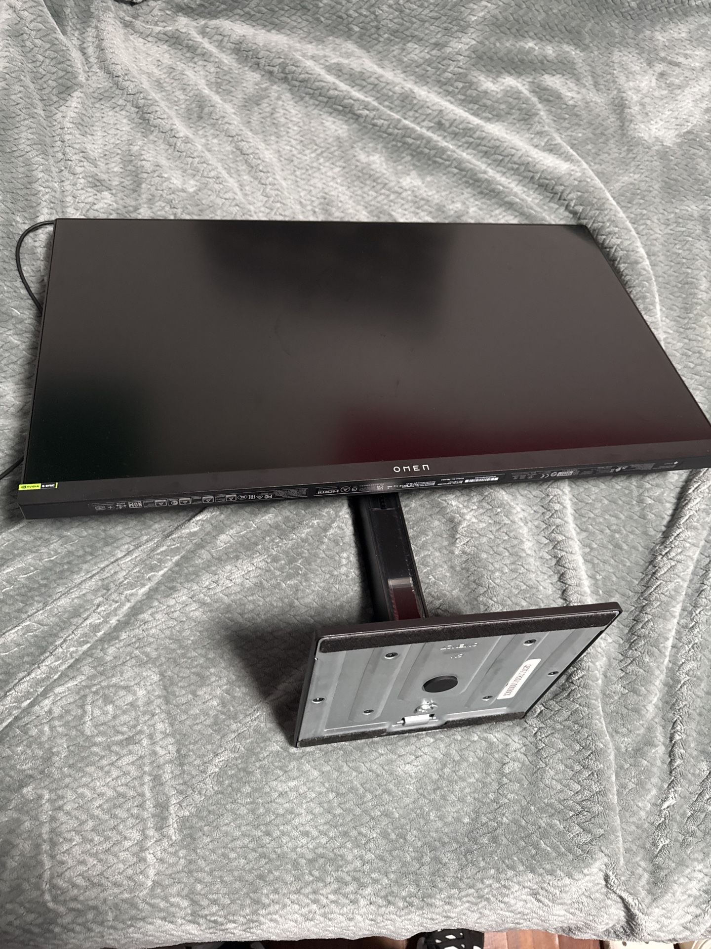 Gaming Monitor 240hz 2560x1440p 27” Omen Gsync compatible