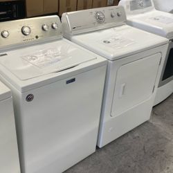 Maytag Set Gas Dryer And Washer 
