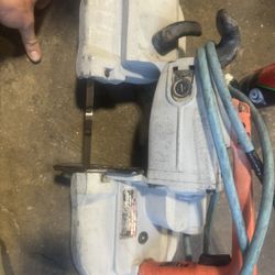 Milwaukee Heavy Duty Band Saw 