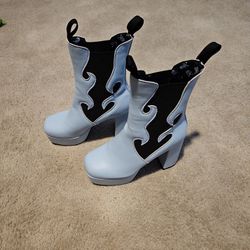 La Moda Platform Boots Size 7 Us