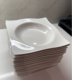 Ceramic bowls (set of 12)