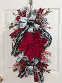 Red Poinsettia Christmas Swag/ Wreath 