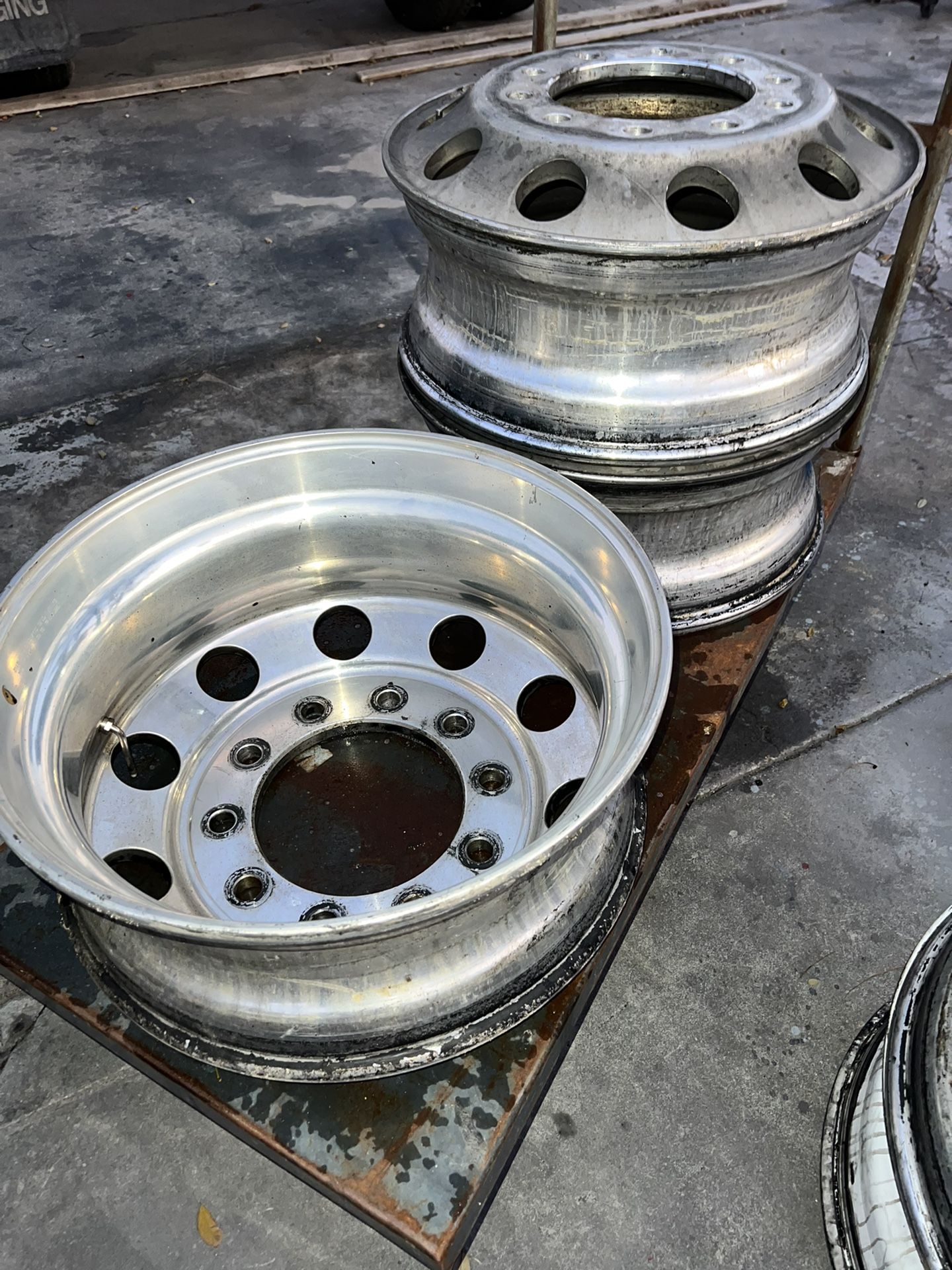 Alcoa Aluminum Rims 22.5