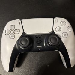 PS4 &PS5 CONTROLLERS NEED GONE
