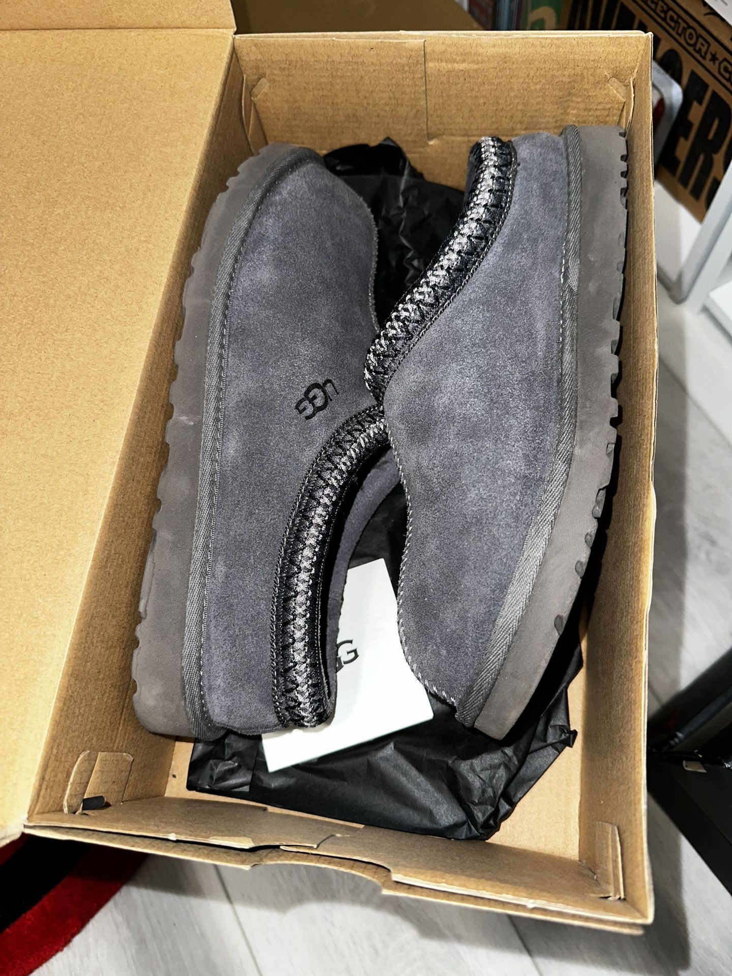 Grey ugg tasman size 8men