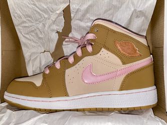 Air Jordan 1 Mid *Lola Bunny* (GS)