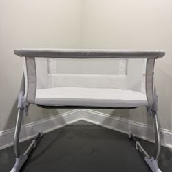 Bedside Baby Bassinet - $90