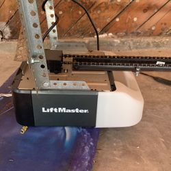 Garage Motor