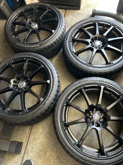 4 17x7.5 ENKEI rims lug pattern 5x114 and 5x100 with 225/40/18 tires with only 500 miles $950 cash only pickup only In Menifee