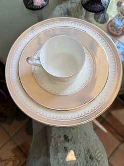 NIKKO Lattice Gold Fine Bone China set