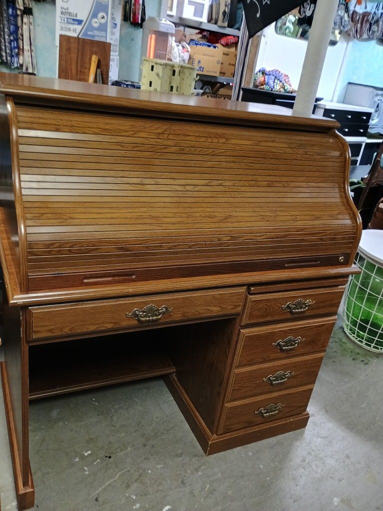 Roll Top Desk