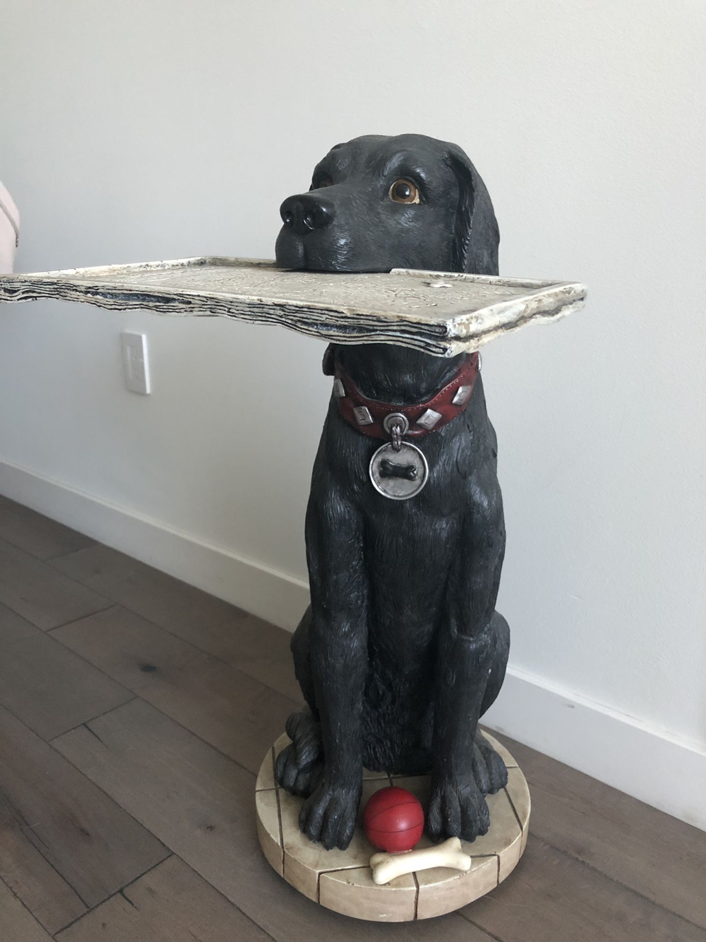 Black Lab end table