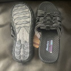Skechers Sandals Size 5
