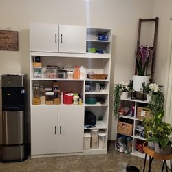 Kitchen Cabinet 