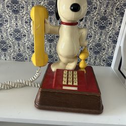Snoopy Phone