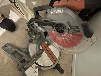 Ridgid Dual Bevel Miter Saw With Blade