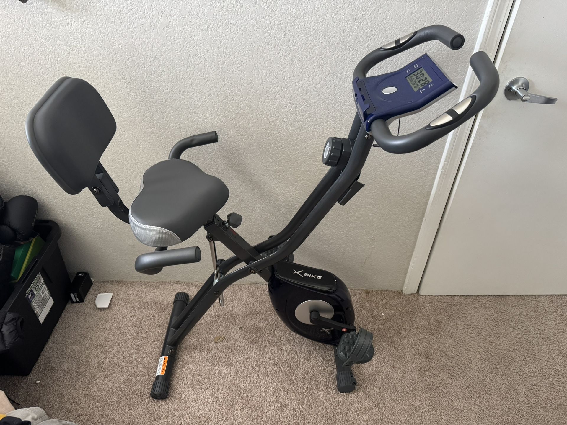Leikefitness X Bike Ultra Quiet Folding Exercise Bike Magnetic Upright