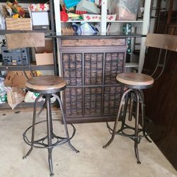 Antique Bar with 2 Antique Stools $250 OBO