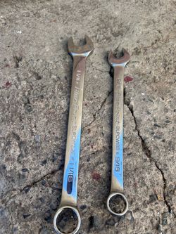 Blue-Point Combination Wrenches 1-1/16 & 9/16
