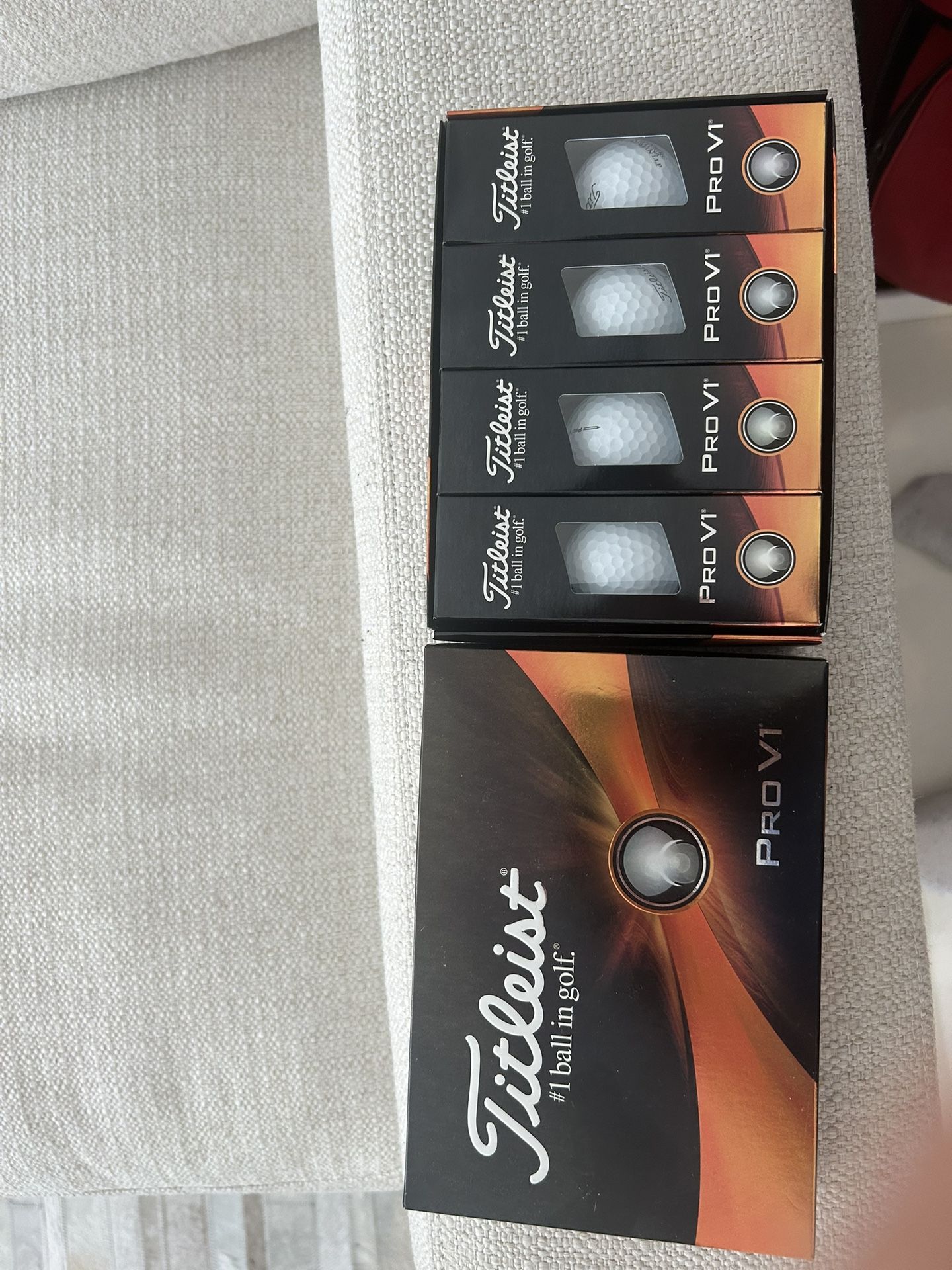 titleist pro v1