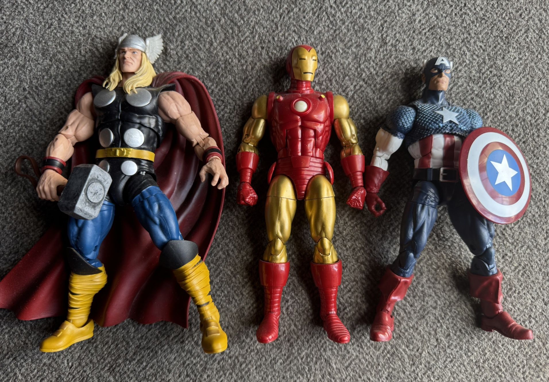 Marvel Legends Walmart exclusive Captain America Iron Man Thor lot